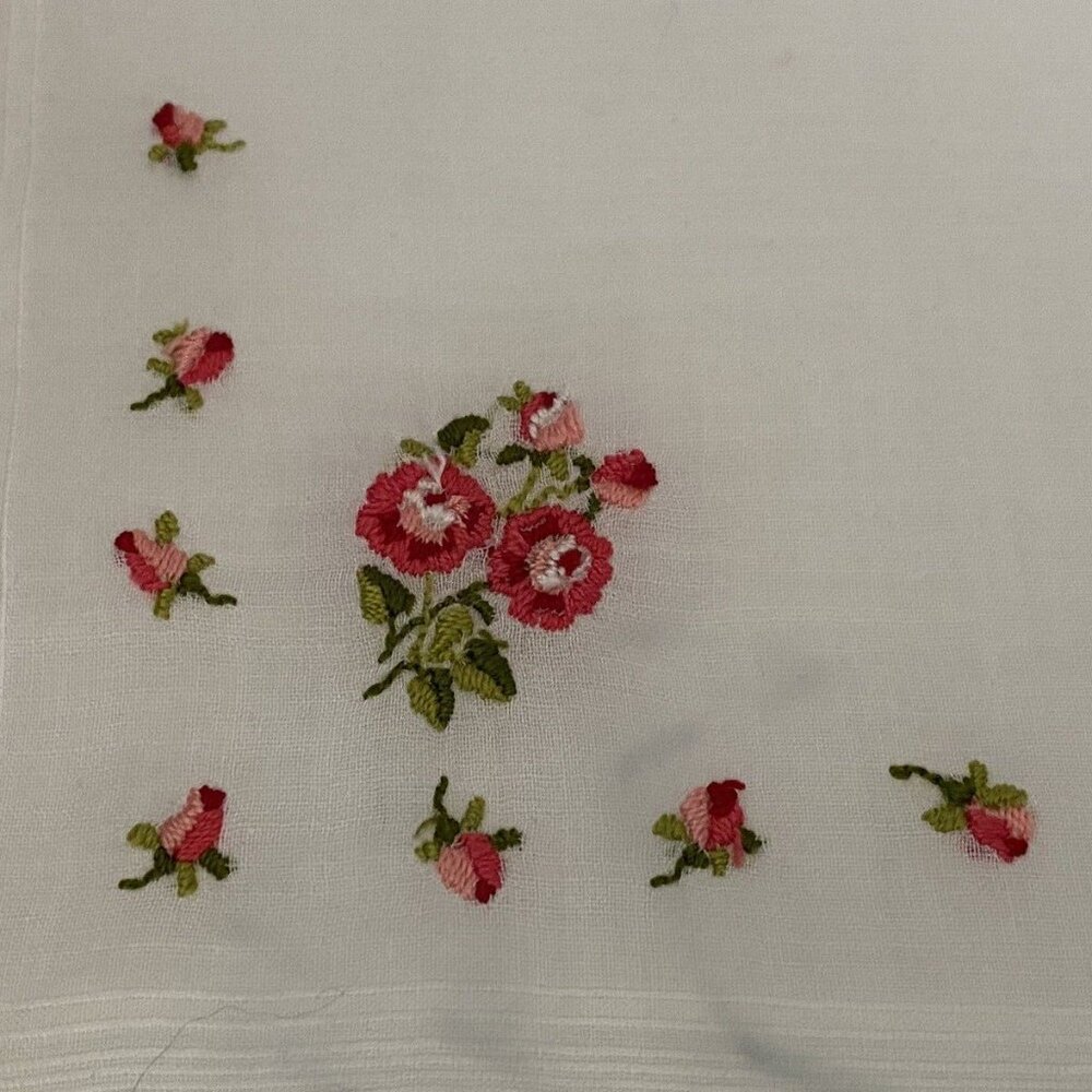 Vintage Mid Century Cotton Embroidered Red Roses Scarf Handkerchief‎ 11" Square - Picture 16 of 16